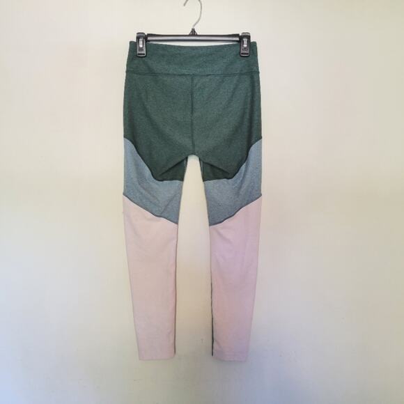 Outdoor voices 7/8 Leggings Hunter Slate Ballet Pants Size Medium - Picture 3 of 4